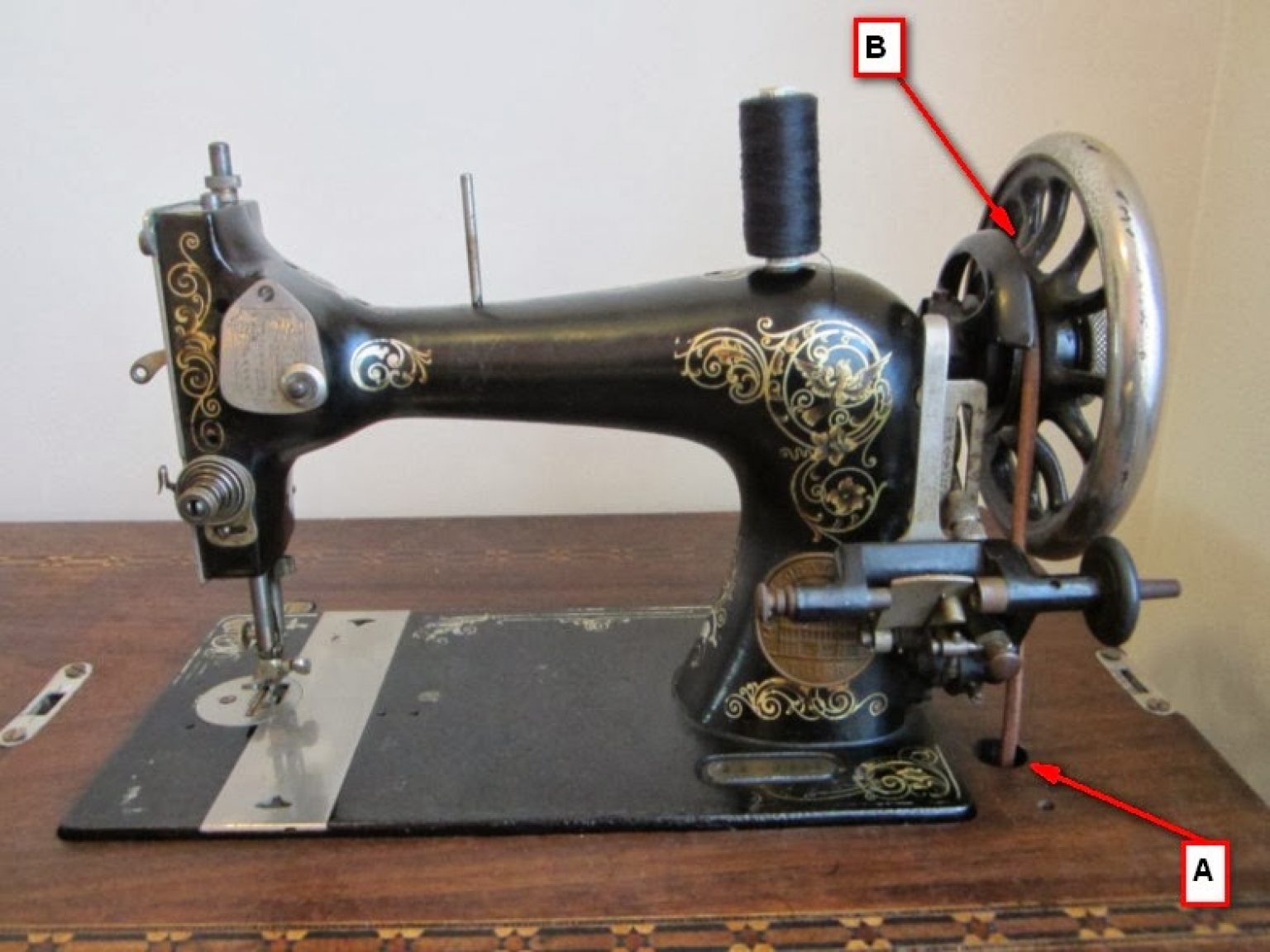 Comment changer une courroie de machine à coudre ? – Machine à Coudre